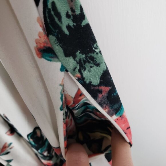 Jessakae Classic Rose Maxi Dress Modest Pockets Ivory Pink Floral Size Small - Picture 6 of 10